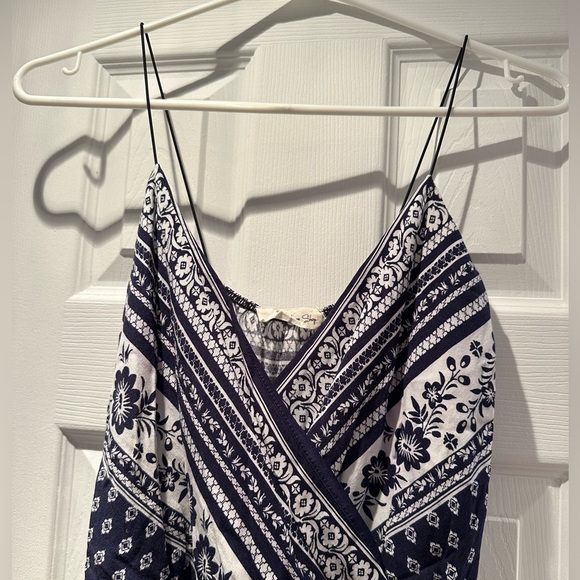 Women’s Patterned Jumpsuit size Small - Picture 2 of 3